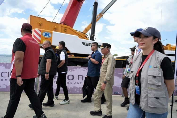 Surya Apresiasi Antusias Warga Padati Lokasi F1 Powerboat