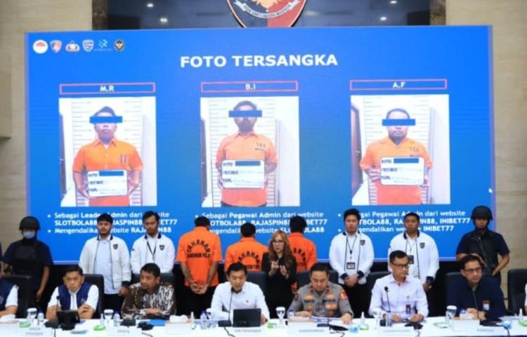 Ungkap Sindikat Judi Online Jaringan Internasional, Polri Sita Rp16,4 Miliar dan Bekukan 76 Rekening