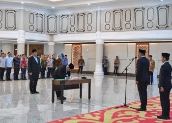 Lantik Dua Pejabat Eselon II, Bobby Nasution Ingatkan Jangan Korupsi