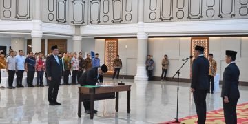 Lantik Dua Pejabat Eselon II, Bobby Nasution Ingatkan Jangan Korupsi