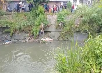 Polisi Masih Mencari Identitas Pria Tewas di Parit Jalan Karya