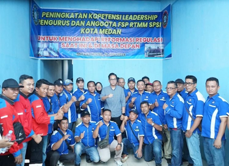 Rico Waas Temui Serikat Pekerja, Berjanji Akan Perjuangkan Aspirasi Buruh