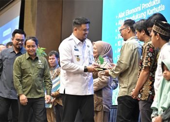 Gubernur Bobby Nasution Apresiasi Petani Hutan, Penopang Ekonomi dan Kelestarian Alam Sumut