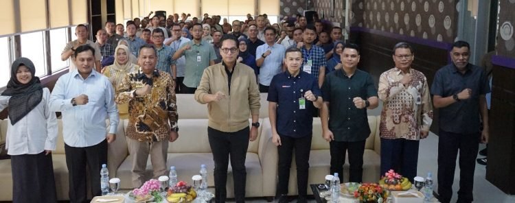 Bimtek Penilai PBB P2, Rico Waas Tekankan Profesionalisme dan Humanisme Petugas Pajak