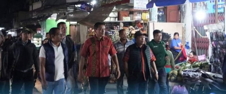 Pemkab Karo Tertibkan Pedagang Liar di Pusat Pasar Berastagi