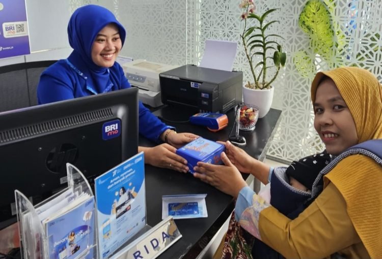 Momen Spesial HPN, BRI Panyabungan Beri Kejutan Istimewa Bagi Nasabah