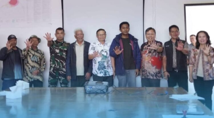 Wabup Karo Pimpin Rapat Sosialisasi Pengelolaan Sampah dengan Sistem Controlled Landfill