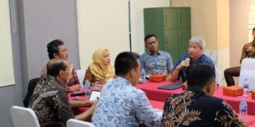 OJK Fasilitasi Pertemuan Dana Syariah Indonesia dengan Lender, Minta Penyelesaian Dana Tertahan