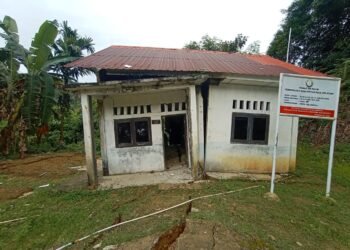 Gedung SMP Negeri 3 Ulususua Nyaris Runtuh Dihantam Longsor