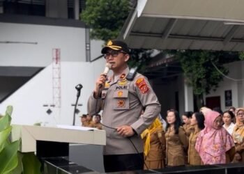 Kapolsek Sunggal Ajak Siswa SMK Negeri 9 Medan Disiplin dan Jauhi Narkoba