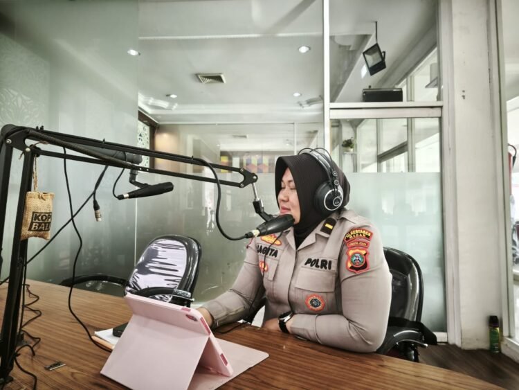 Polsek Medan Timur Ajak Remaja Jauhi Kenakalan Lewat Dialog Halo Polisi