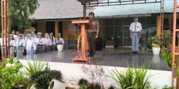 Danramil 02/Kutalimbaru Ajak Pelajar SMAN 1 Kutalimbaru Tanamkan Disiplin dan Nasionalisme