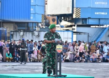 Kasdam I/BB Pimpin Upacara Penyambutan Personel Brigif dan Yon TP Tahap II di Dermaga Belawan