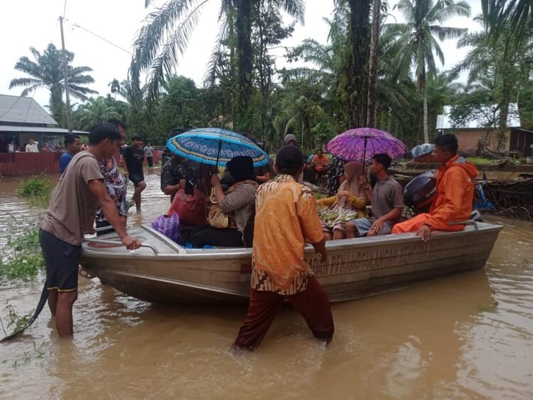 Bencana Hidrometeorologi Basah Dominasi Bencana di Indonesia