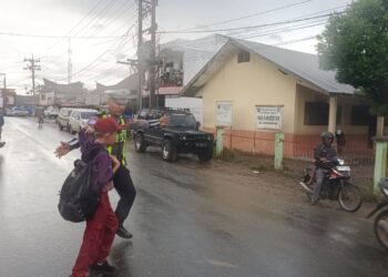Polisi Gelar PAM Padat Rawan Pagi, Wujudkan Kedisiplinan Berlalu Lintas dan Cegah Lakalantas