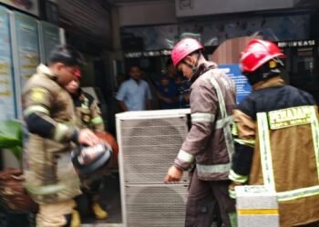 Heboh, Mesin AC Ruang Tunggu Disdukcapil Medan Keluarkan Asap