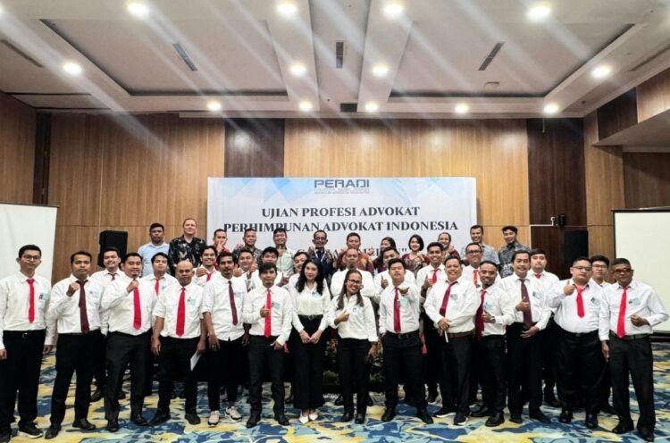 Ketua Forwakum Sumut Aris Rinaldi Nasution Lulus Ujian Profesi Advokat DPN Peradi Medan