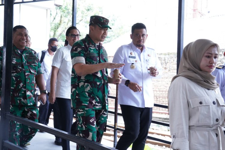 Pangdam I/BB bersama Forkopimda Sumut Tinjau Arus Mudik Nataru 2025 di Kualanamu dan Stasiun Medan