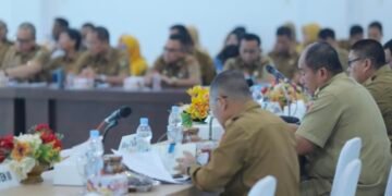 Saat Rakorpem Bulan Desember, Bupati Asahan Tekankan Penyelesaian Tugas, Kualitas Kegiatan Menjelang Nataru