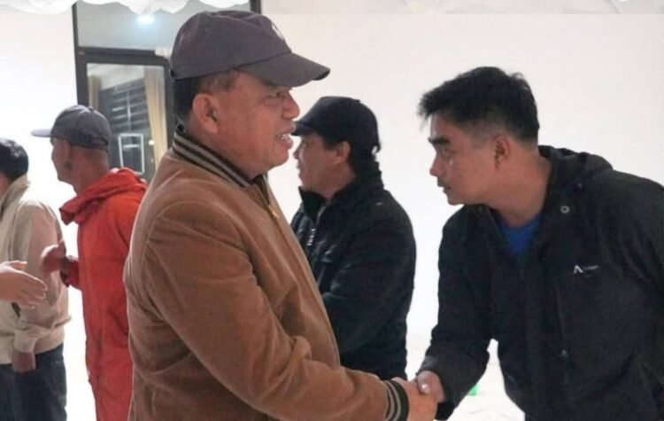 Bupati Karo Sambut Kedatangan Rombongan Pertua Diaken dan Keluarga Terdampak Longsor dan Banjir di Pandan