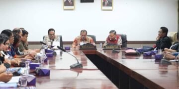 Kolaborasi untuk Karo Unggul: Bupati Karo Pimpin Rapat Pembentukan Forum TJSL Perusahaan