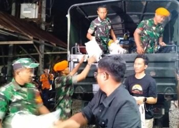Gubernur Bobby Berikan Bantuan 1 Truk Logistik untuk warga Terdampak Banjir di Langkat