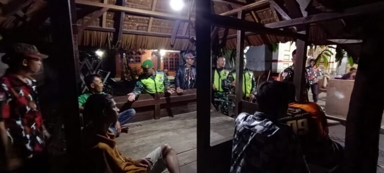 Beli Emas Rp185 Juta Pakai Uang Palsu dari Kardus, Pengangguran di Tamora Diangkut Polisi