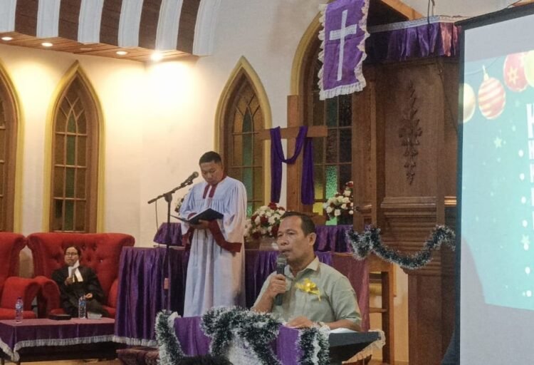 Perayaan Natal Remaja dan Naposobulung HKBP Meriah di Tiga Lokasi