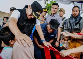 Sapa Warga Medan Helvetia, Rico Waas Beri Solusi Akta Hilang Akibat Banjir dan Perbaikan Insfrastruktur