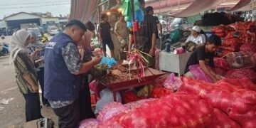 KPPU Pantau Harga Bapokting di Medan, Pasokan Cukup Pascabencana