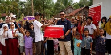 Danau Kemiri Pagardewa Jadi Motor Ekonomi Baru, Program CSR PGN Dongkrak Pendapatan Petani Karet Hingga 33 Persen