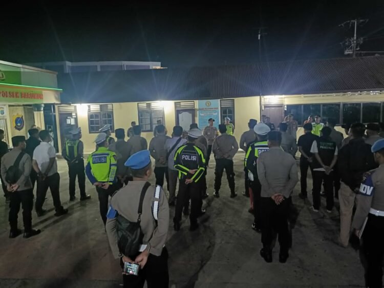 Kapolres Pimpin Apel Malam Guna Inginkan Keamanan Pergantian Tahun 2025 ke 2026