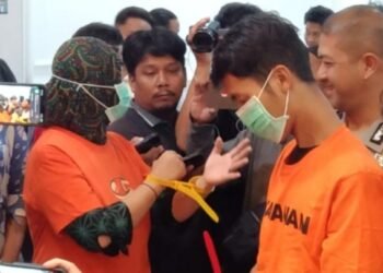 Gawat! Istri di Makassar Paksa Suami Perkosa Karyawan: Berujung di Sel