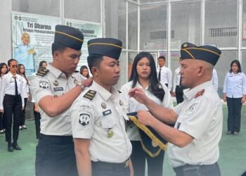 Pejabat Struktural Rutan Kabanjahe Terima Kenaikan Pangkat dalam Apel Pagi