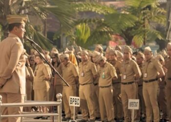 Sekda Karo Pimpin Apel Gabungan, Tekankan Target Karo Bebas Rabies dan Kinerja 2026