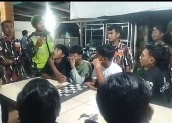 Danramil 02/KTB Pimpin Patroli Pos Kamling di Dua Desa Kecamatan Kutalimbaru