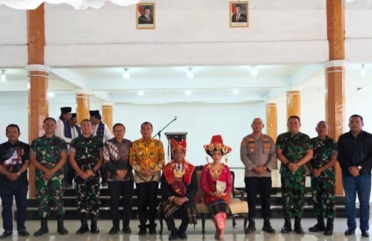 Bupati Karo Hadiri Acara Ucapan Syukur Jabatan Baru Danrem 031/Wira Bima