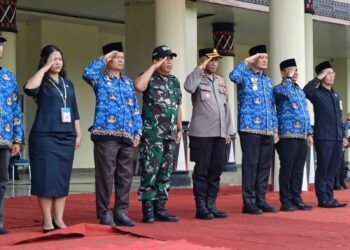 Wakapolres Padang Lawas Hadiri Upacara Hari Kesadaran Nasional di Halaman Kantor Bupati
