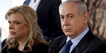 Netanyahu Penuh dengan Dinamika Keluarga yang Rumit