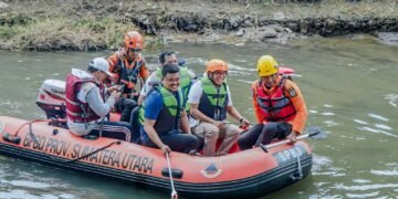Zakiyuddin Harahap Ikut Aksi Bersih Sungai Deli