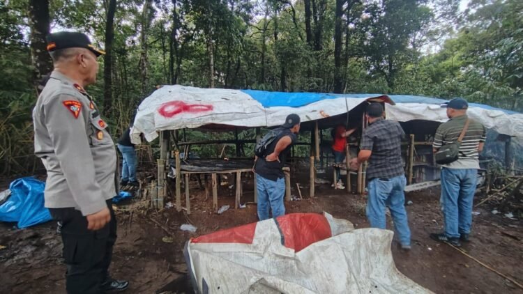 Polsek Pancur Batu Gerebek Sarang Narkoba di Sibolangit, Tiga Orang Diamankan