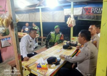 Polsek Kutalimbaru dan Forkopimcam Gelar Patroli Gabungan Amankan Tarawih di Bulan Ramadan