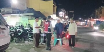 Patroli Pengamanan Sholat Tarawih di Wilayah Hukum Polsek Sosa