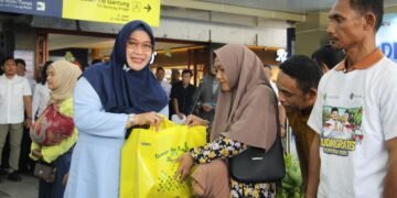 Temani Pemudik di Stasiun KA Medan, BKKBN Sumut Hadirkan Layanan Kesehatan dan Konseling