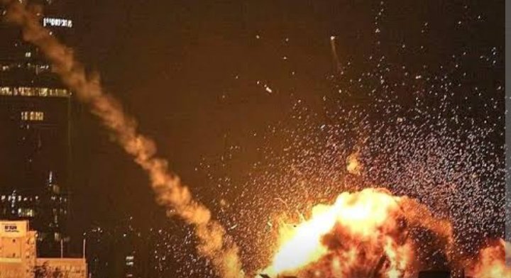 Iran dan Lebanon Kompak Serang Israel, Ledakan dan Suara Sirine Hantui Tel Aviv dan Yerussalem