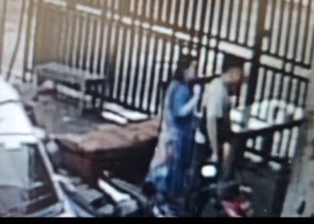 Oknum Jaksa Todongkan Pistol Masih Berkeliaran, Korban Diteror OTK dan Hilang Pekerjaan.