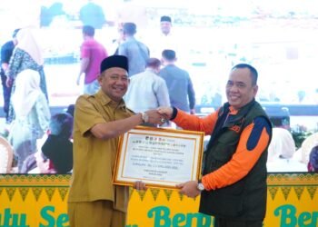 Syah Afandin Salurkan Bantuan Stimulan Tahap II, Pastikan Tidak Ada Pemotongan