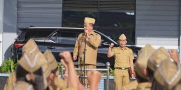 Bupati Karo Pimpin Apel Gabungan Pemkab Karo