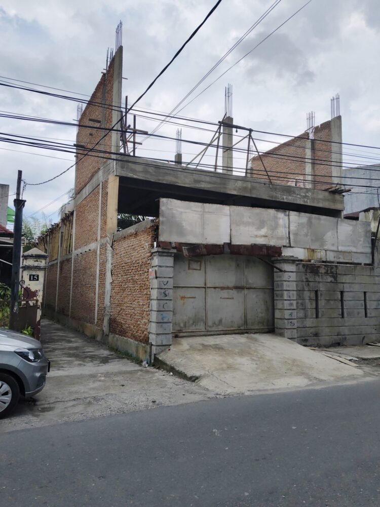 Diduga Langgar Aturan, Ruko di Jalan Makmur Tetap Dibangun Tanpa PBG, DPRD Medan Minta Satpol PP Medan Bongkar