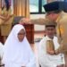 Pemkab Karo Njunjungken Beras Piher kepada Jemaah Haji